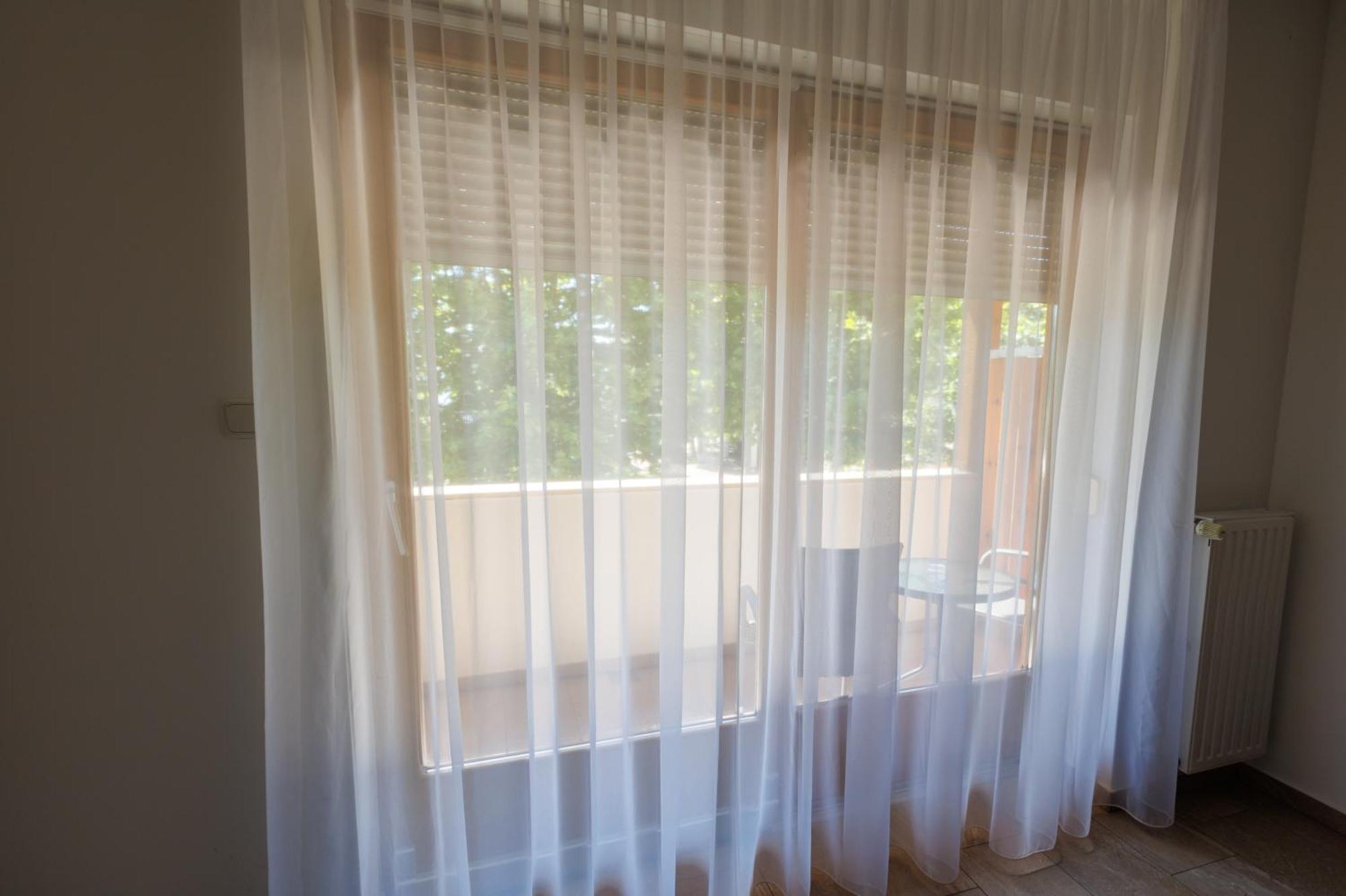 Jacht Apartmanok Balatonfured Luaran gambar